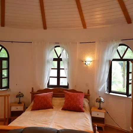 Casa vacanze Forest Hideaway, Cleaning Included *