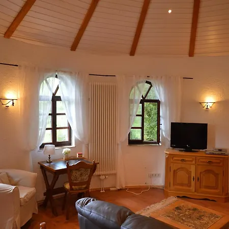 Nyaraló Forest Hideaway, Cleaning Included Strotzbüsch